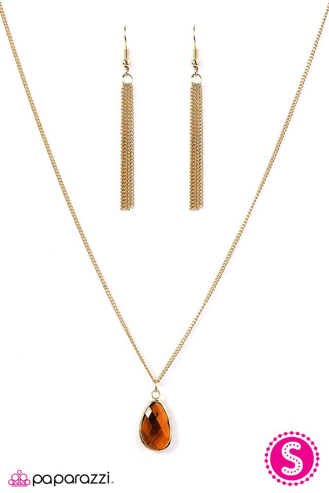 Paparazzi ♥ Extra Extravagant - Brown ♥ Necklace