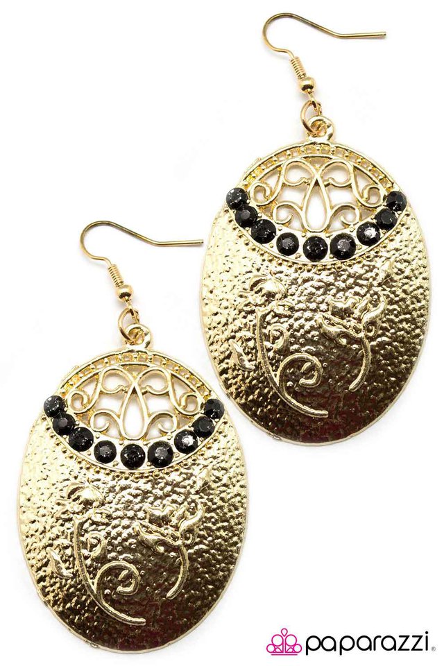 Paparazzi ♥ Roman Romance - Black ♥ Earrings