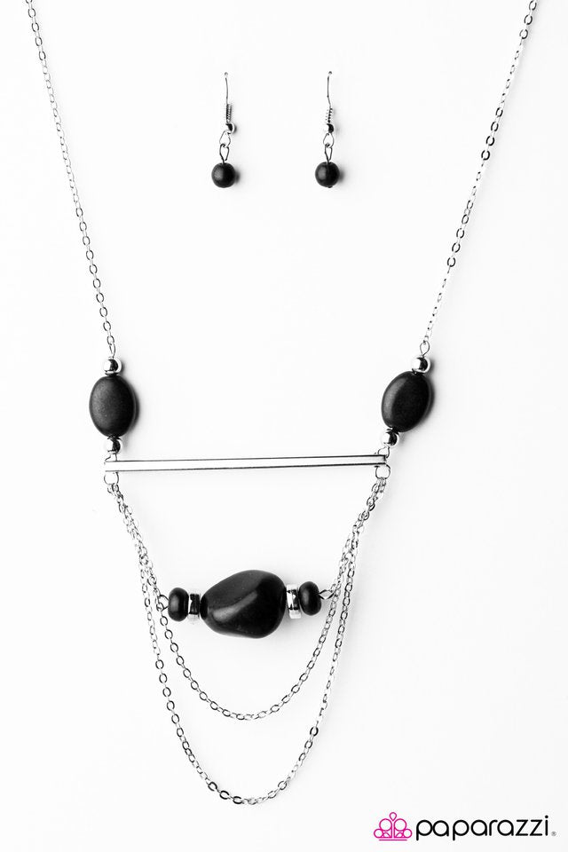 Paparazzi ♥ Creek Couture - Black ♥ Necklace