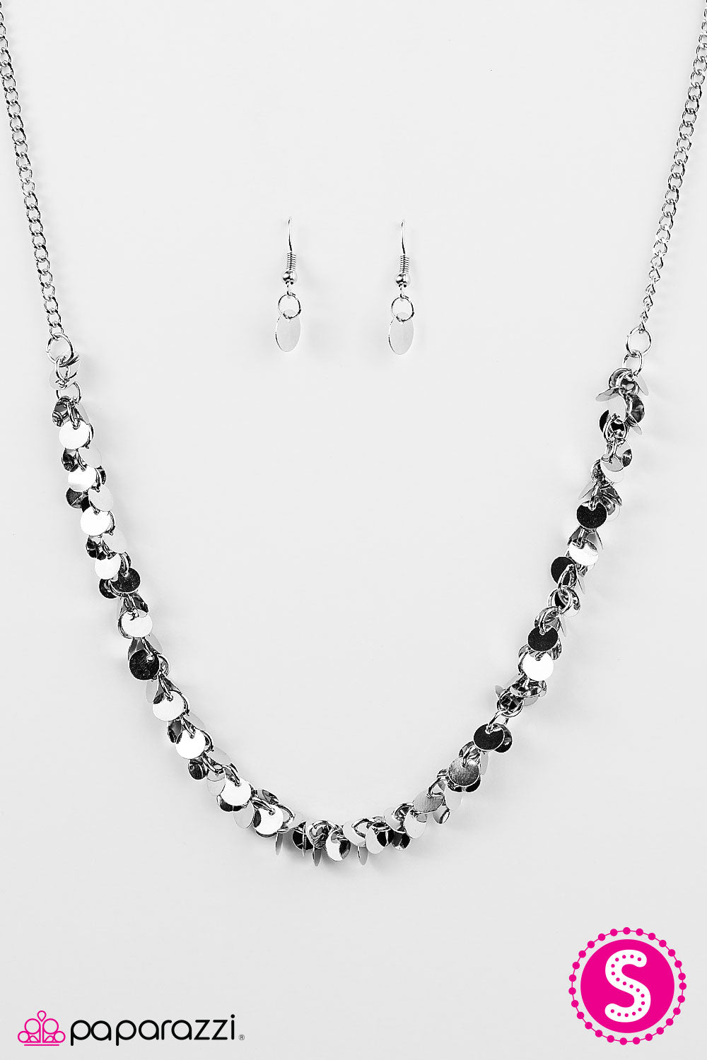 Paparazzi ♥ Year To Shimmer - Silver ♥ Necklace