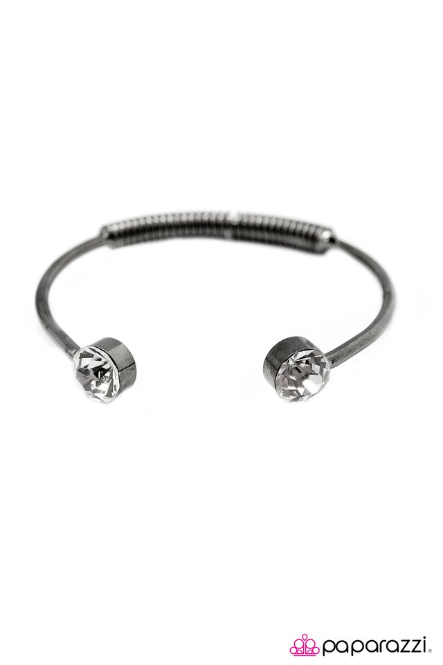 Paparazzi ♥ Downtown Style - Black ♥ Bracelet