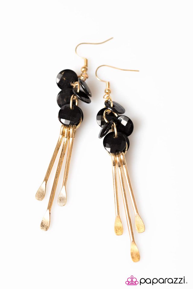 Paparazzi ♥ So OAR-dorable - Gold ♥ Earrings