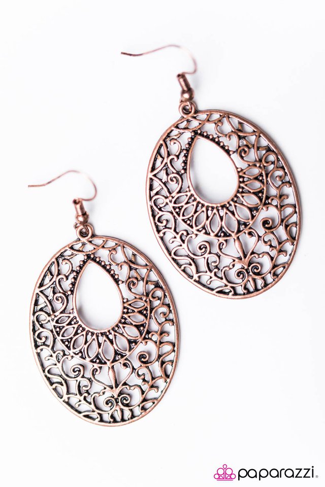 Paparazzi ♥ Regal Code - Copper ♥ Earrings