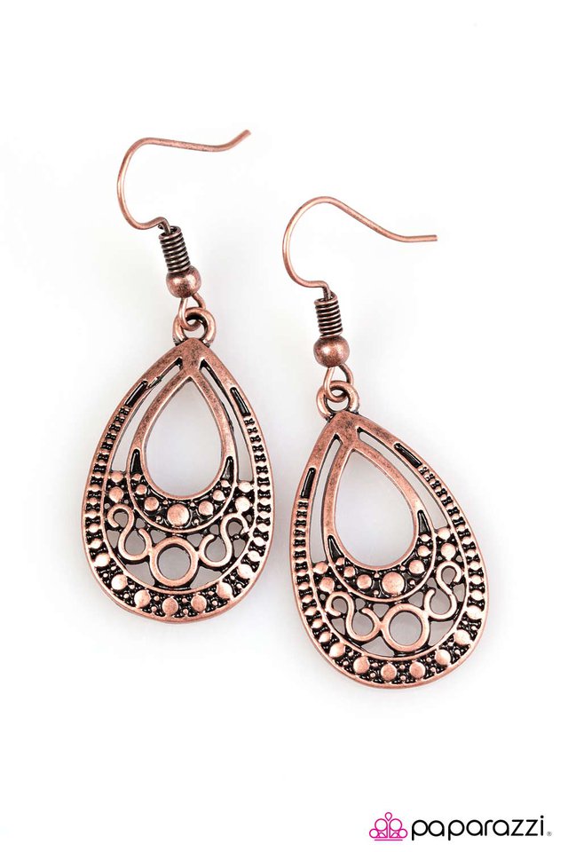 Paparazzi ♥ Desert Rain - Copper ♥ Earrings