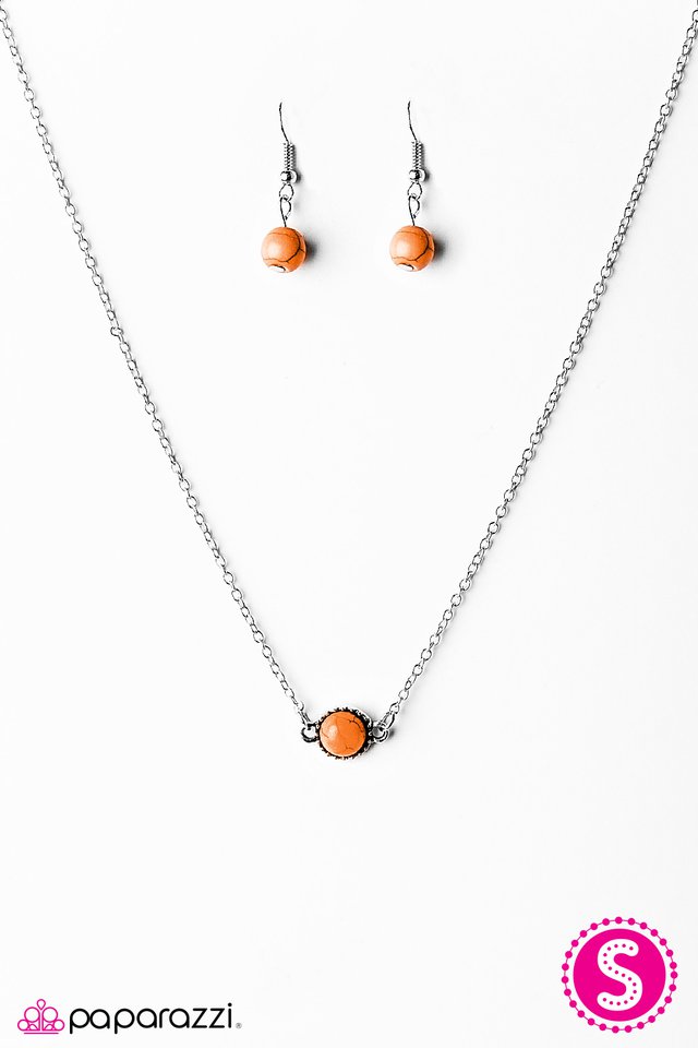 Paparazzi ♥ Natures Song - Orange ♥ Necklace