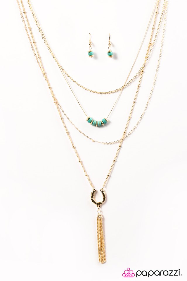 Paparazzi ♥ Boot Scootin Boogie - Gold ♥ Necklace