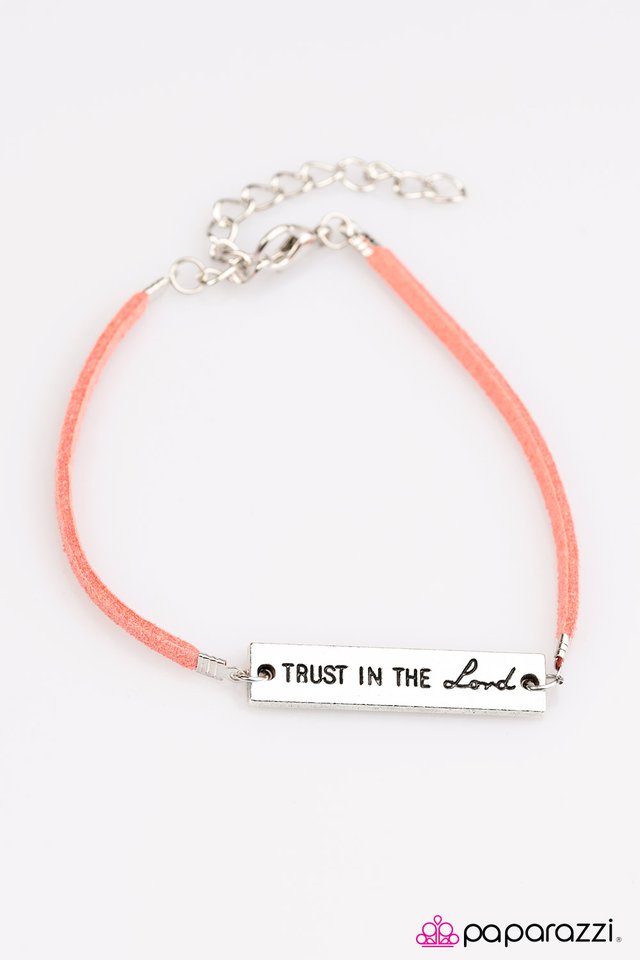 Paparazzi ♥ Have Faith - Orange ♥ Bracelet