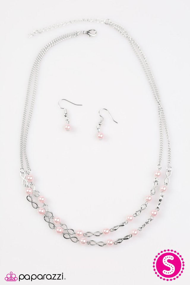Paparazzi ♥ Fairytale Forevers - Pink ♥ Necklace