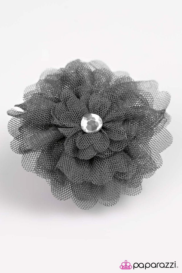 Paparazzi ♥ ...And Jill Came Tumbling After - Silver ♥ Hair Clip