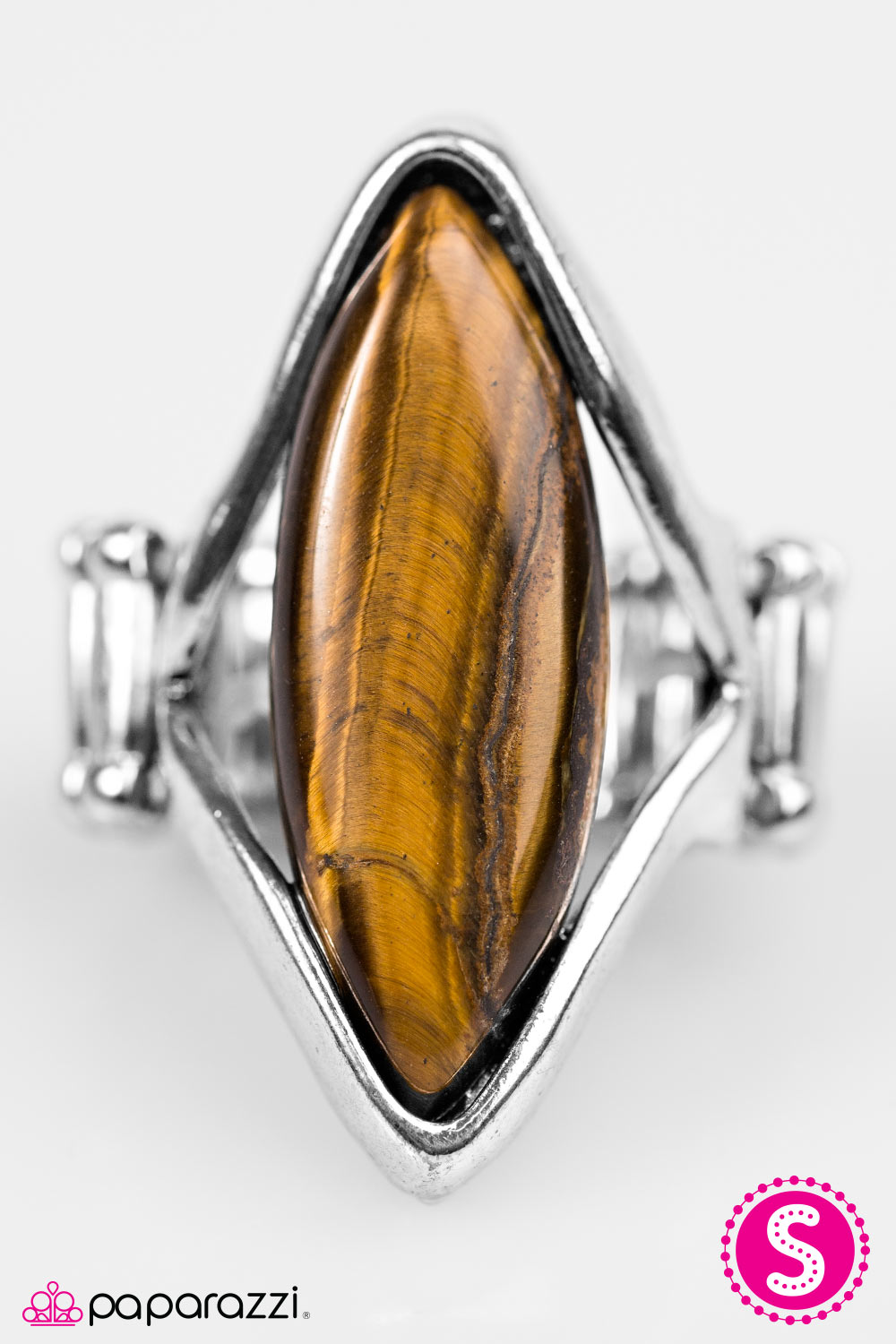 Paparazzi ♥ Escape The Ordinary - Brown ♥ Ring