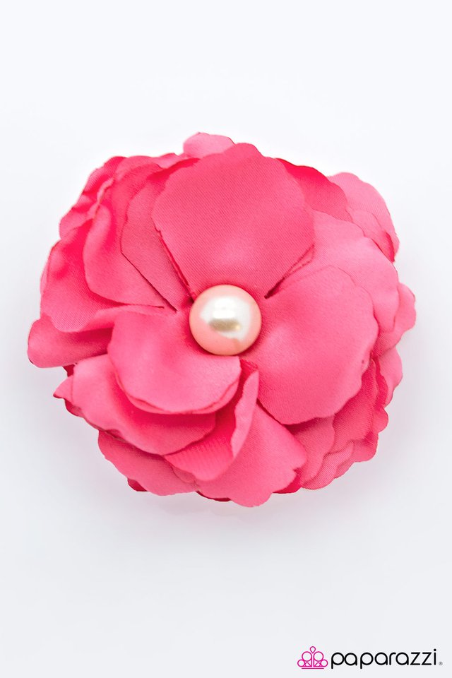 Paparazzi ♥ An Ivory Tower - Pink ♥ Hair Clip