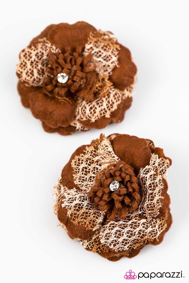 Paparazzi ♥ Cherokee Rose - Brown ♥ Hair Clip