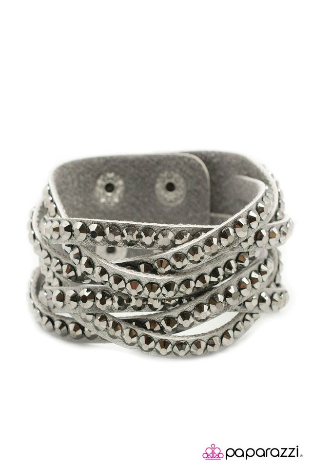 Paparazzi ♥ Double Take - Silver ♥ Bracelet