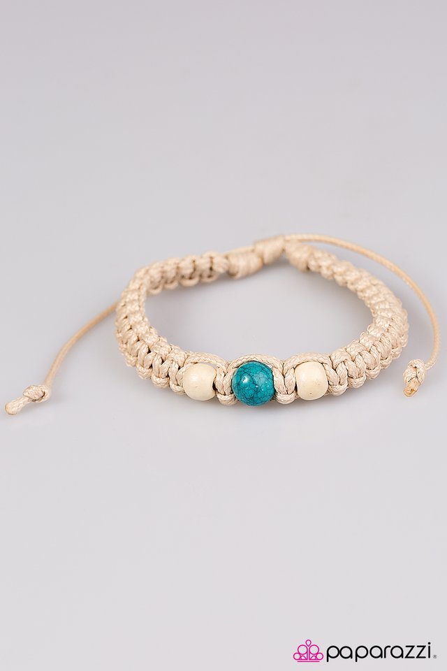 Paparazzi ♥ Walk This WAVE - Blue ♥ Bracelet