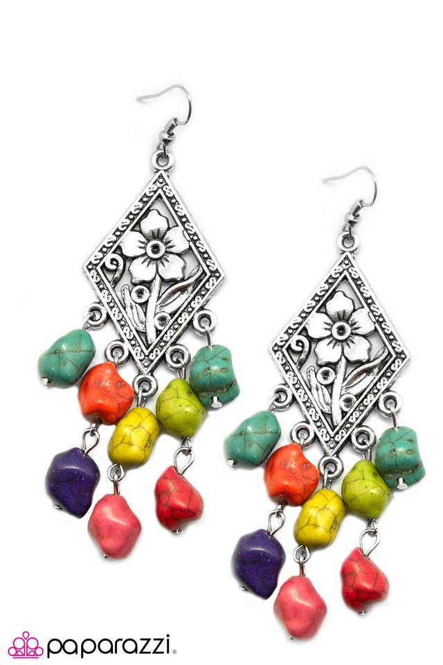 Paparazzi ♥ Stone Ground - Multi ♥ Earrings
