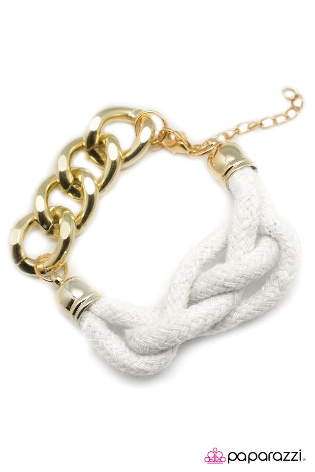 Paparazzi ♥ To Be or KNOT to Be? - White ♥ Bracelet