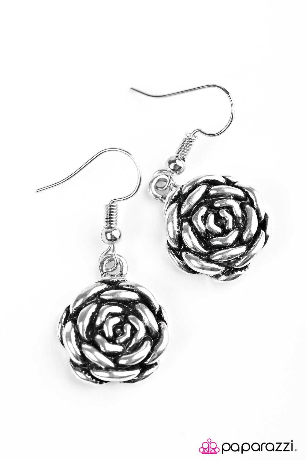 Paparazzi ♥ Just GROW With It - Silver ♥ Earrings