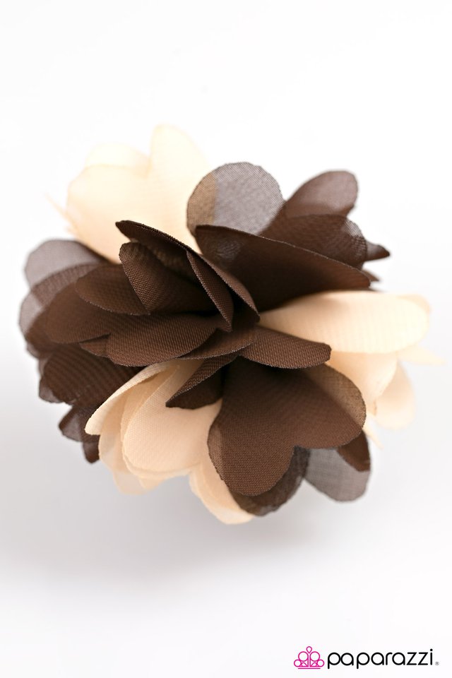 Paparazzi ♥ Blooming Blossoms - Brown ♥ Hair Clip