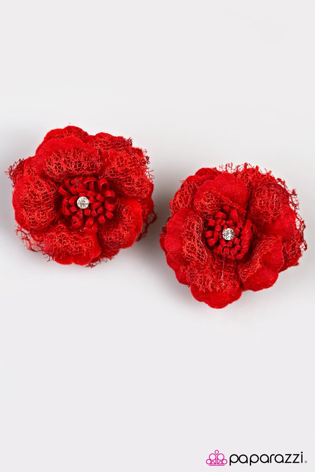 Paparazzi ♥ Cherokee Rose - Red ♥ Hair Clip