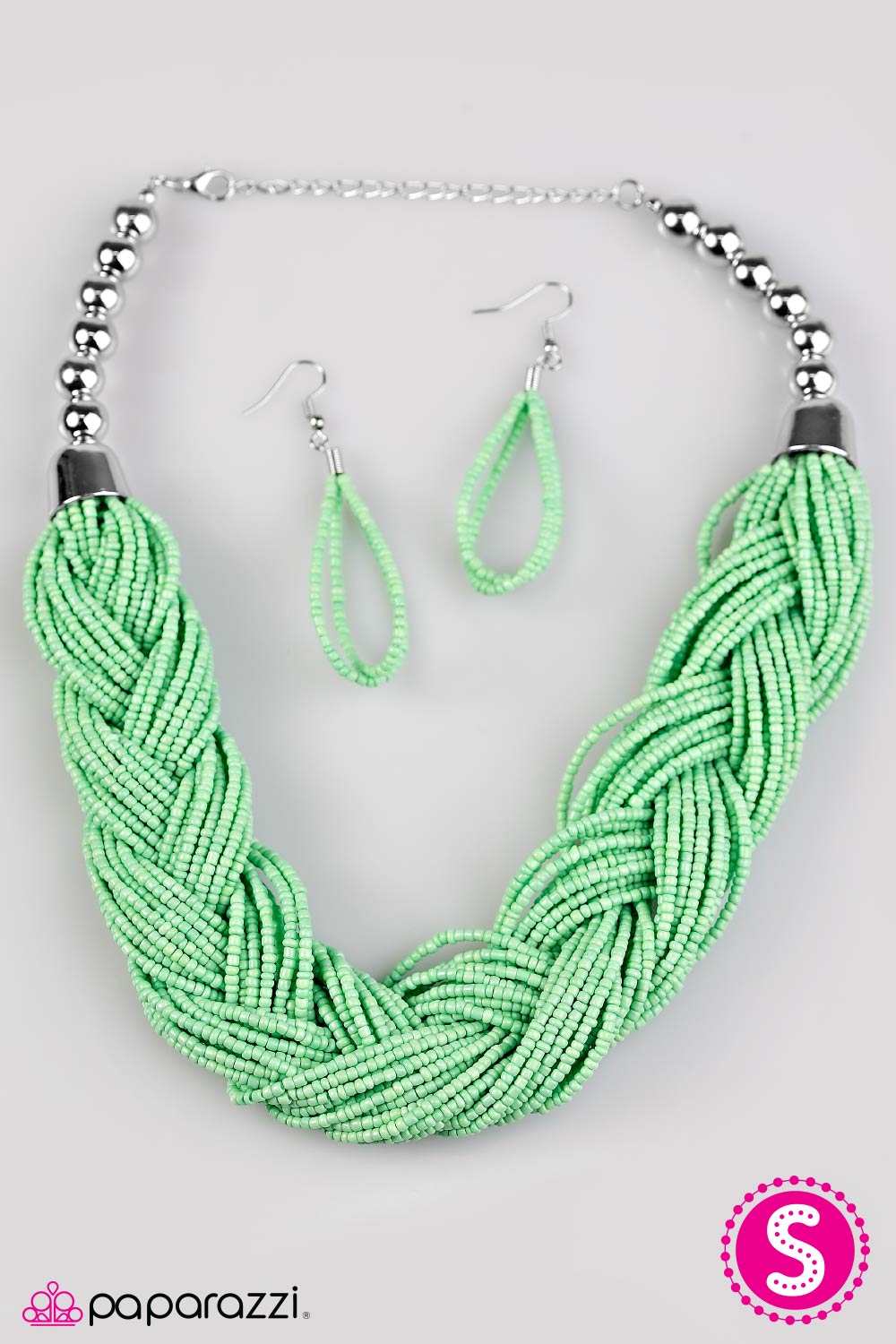 Paparazzi ♥ The Great Outback - Green ♥ Necklace