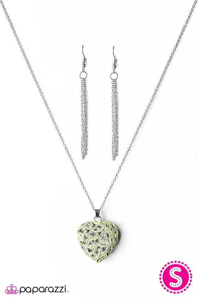 Paparazzi ♥ Work of HEART - Green ♥ Necklace