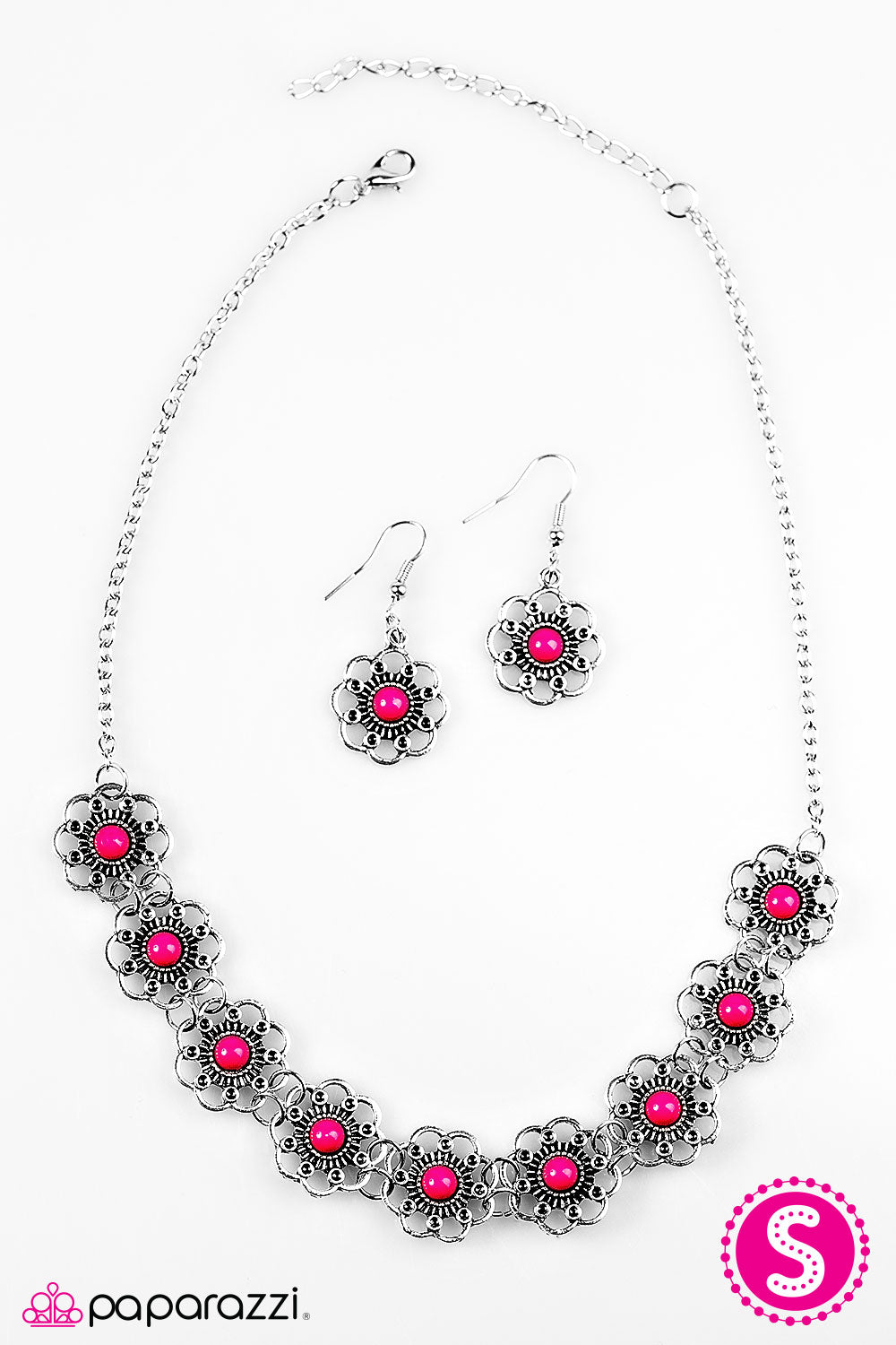 Paparazzi ♥ The Garden Life - Pink ♥ Necklace