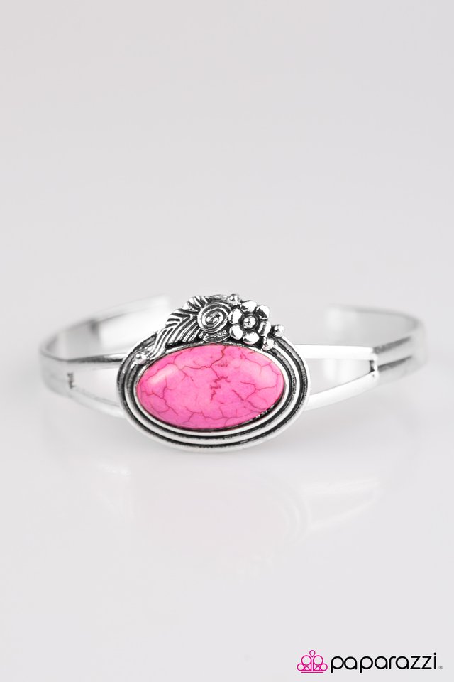 Paparazzi ♥ These Boots Are Made For Walkin - Pink ♥ Bracelet