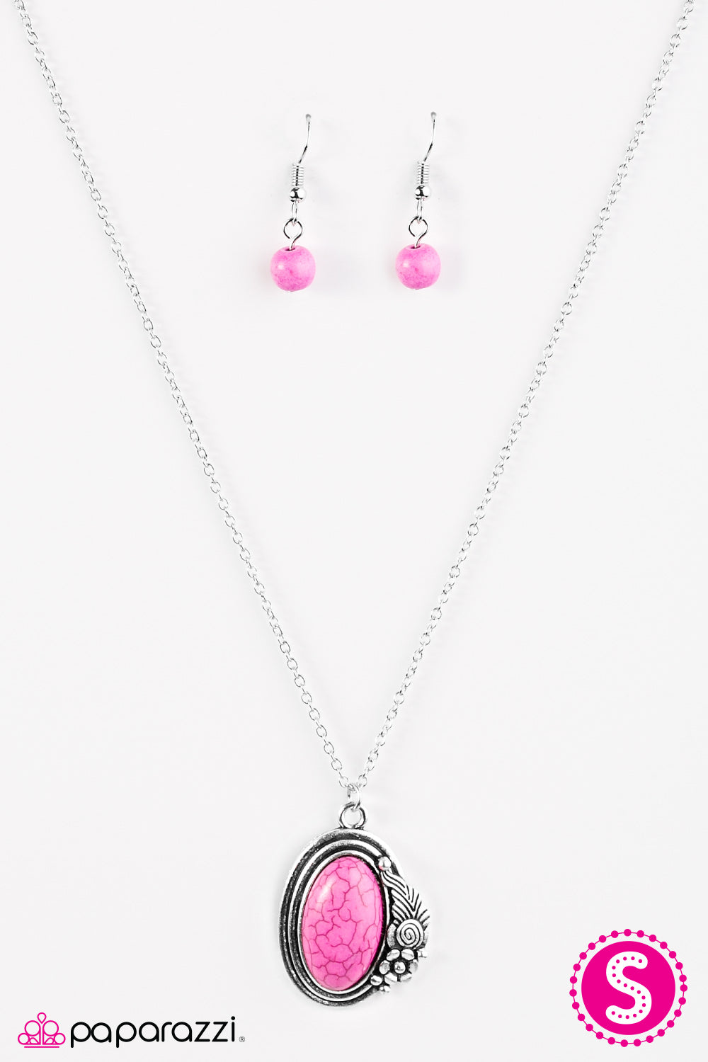 Paparazzi ♥ Western Wildflower - Pink ♥ Necklace
