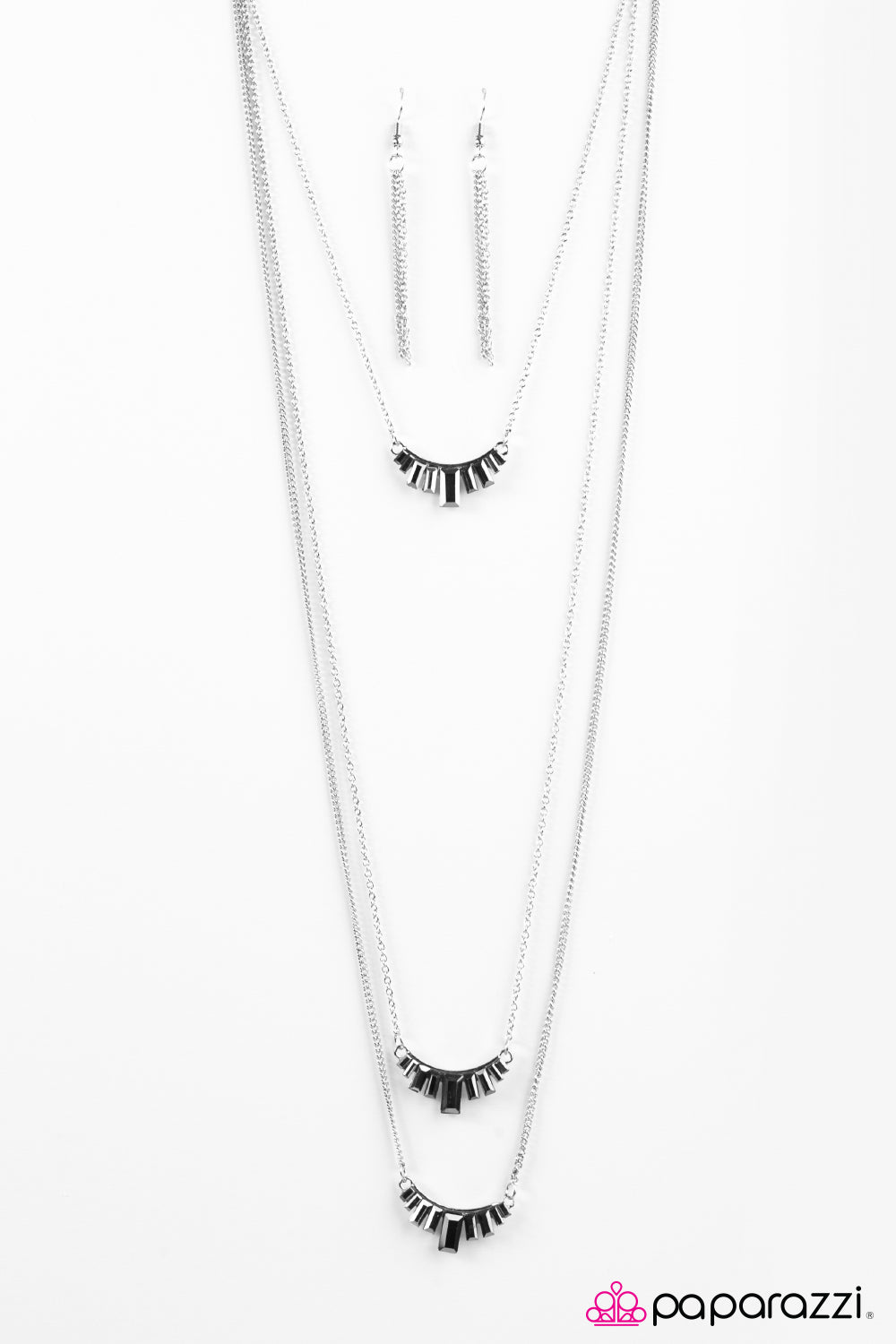 Paparazzi ♥ On DIVA Ground - Silver ♥ Necklace