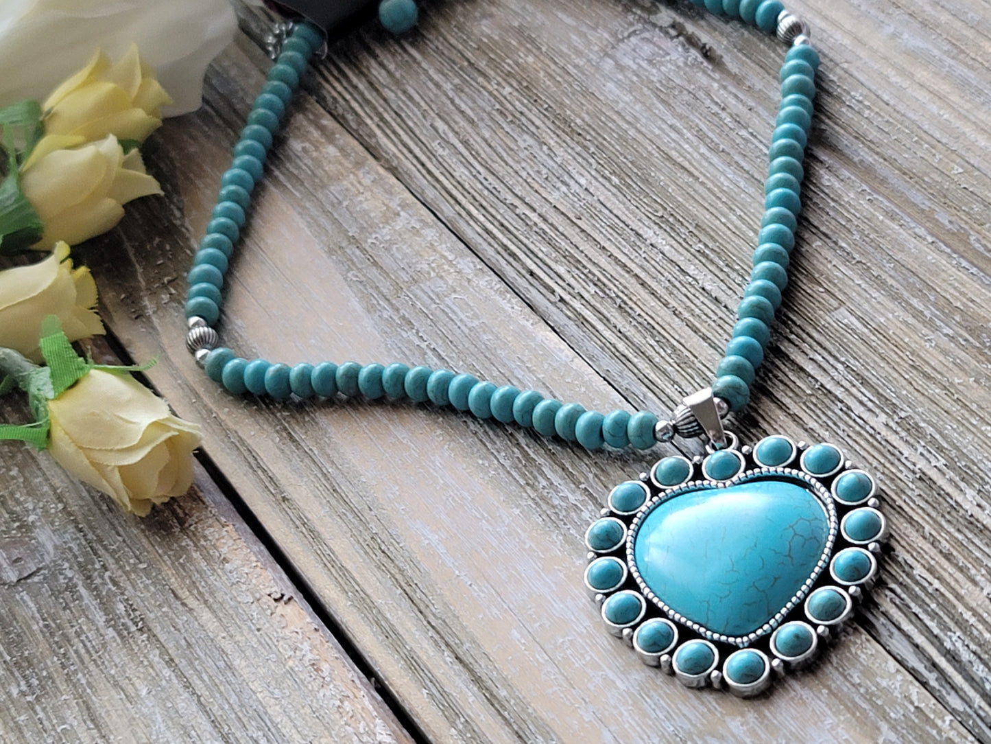 Paparazzi ♥ A Heart Of Stone - Blue ♥ Necklace