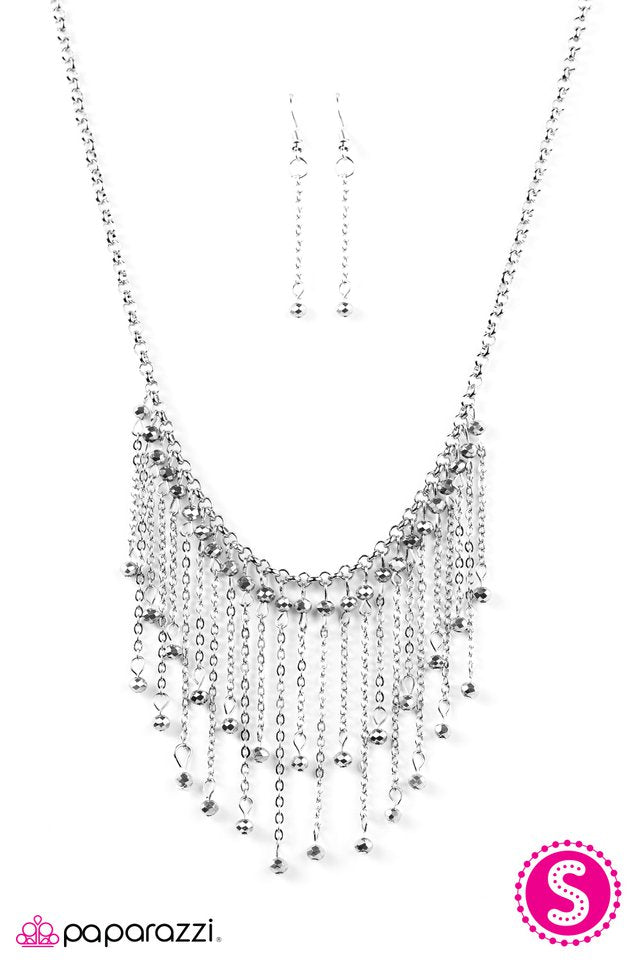Paparazzi ♥ Who Needs Fireworks? - Silver ♥ Necklace