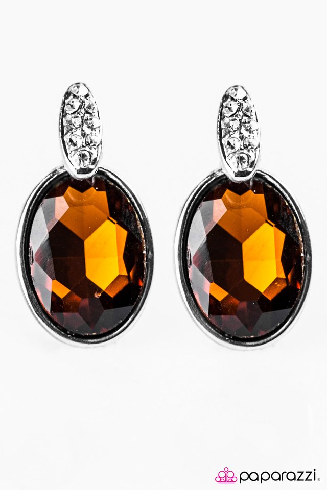 Paparazzi ♥ Come WALTZ May - Brown Post ♥ Post Earrings