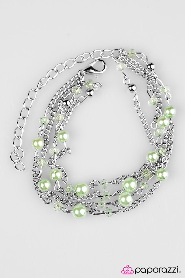 Paparazzi ♥ Summer Sensation - Green ♥ Bracelet