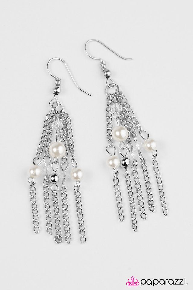 Paparazzi ♥ Summer Celebration - White ♥ Earrings