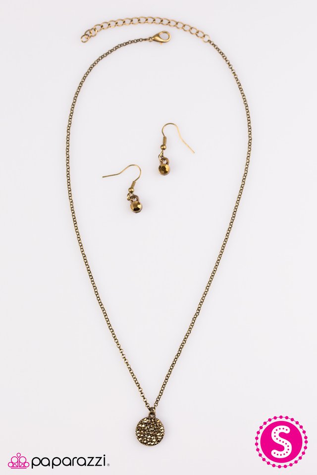 Paparazzi ♥ A Glittery Distraction - Brass ♥ Necklace