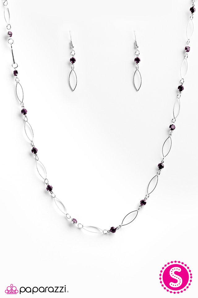 Paparazzi ♥ Time Is Of The Essence - Purple ♥ Necklace