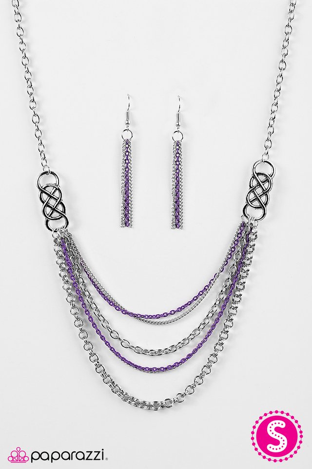 Paparazzi ♥ Infinite Color - Purple ♥ Necklace