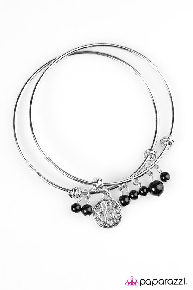 Paparazzi ♥ Zen Party - Black ♥ Bracelet