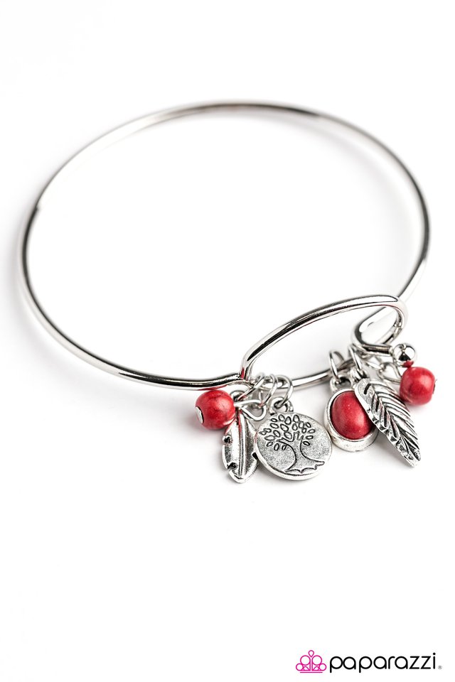 Paparazzi ♥ What On Earth? - Red ♥ Bracelet