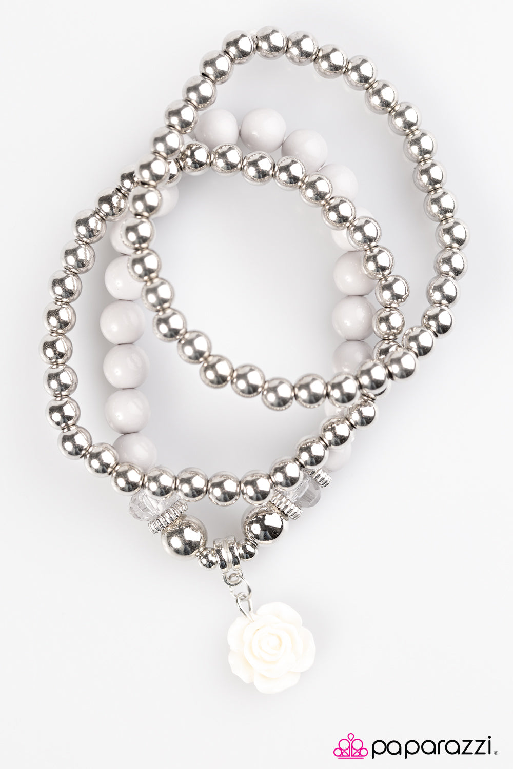 Paparazzi ♥ Valley Of Flowers - Silver ♥ Bracelet