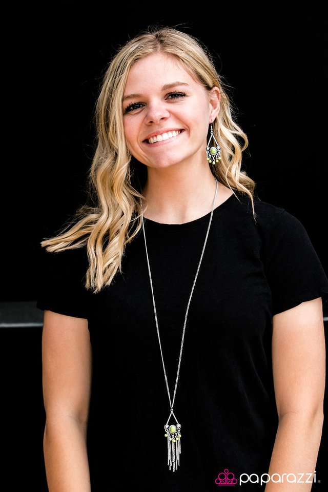 Paparazzi ♥ Be A Little Wild - Green ♥ Necklace