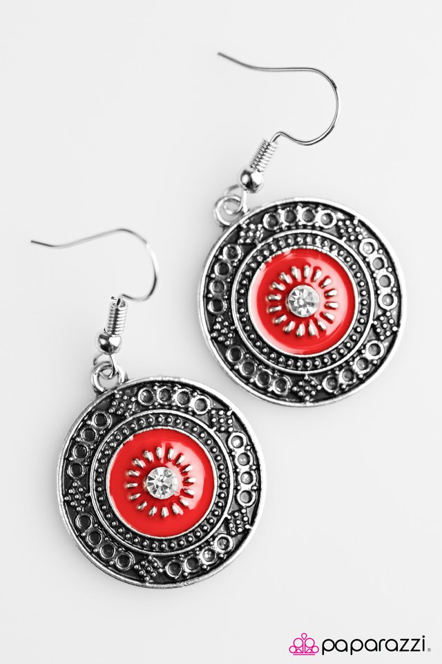 Paparazzi ♥ Candid Kansas - Red ♥ Earrings