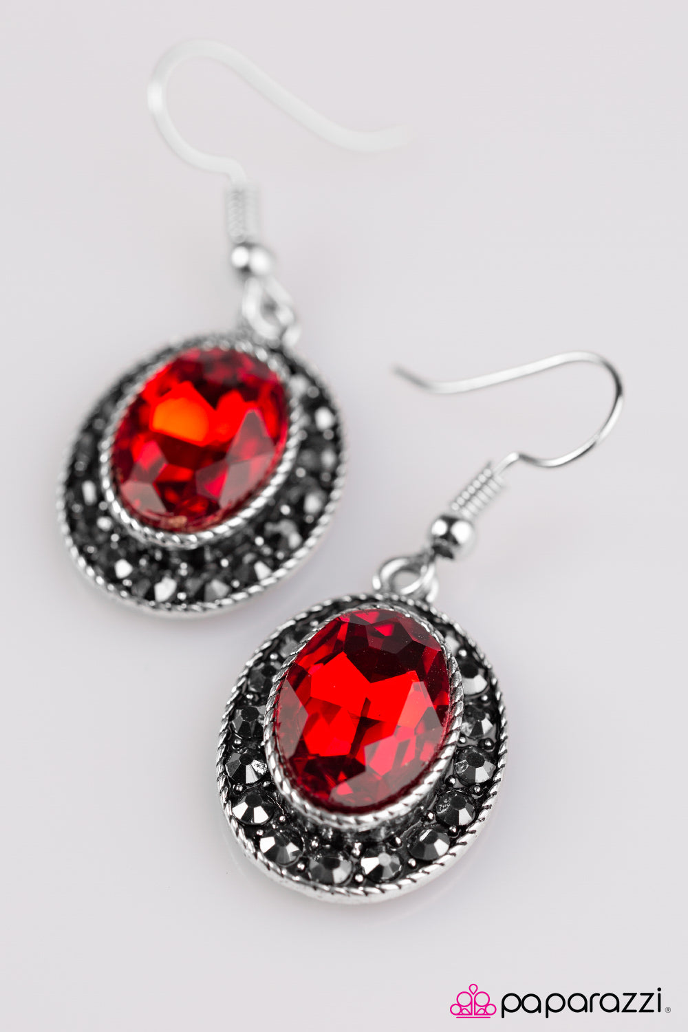 Paparazzi ♥ Mega Babe - Red ♥ Earrings