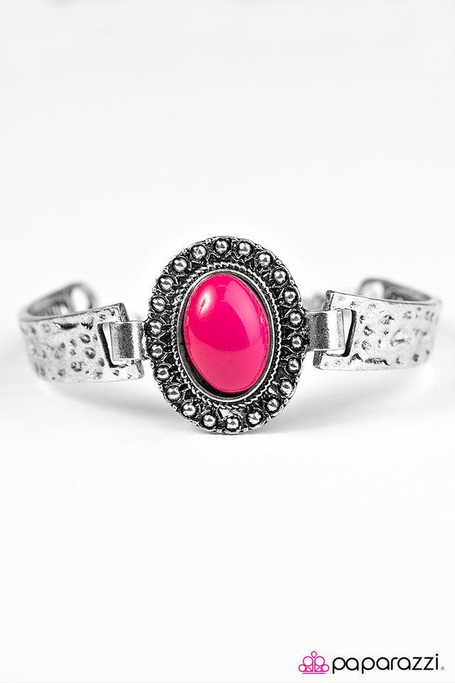 Paparazzi ♥ Mesa Muse - Pink ♥ Bracelet