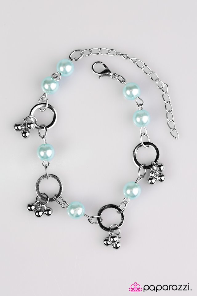 Paparazzi ♥ Cast Ashore - Blue ♥ Bracelet