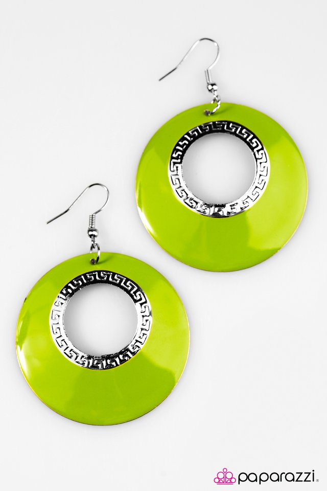 Paparazzi ♥ It Takes A Village - Green ♥ Earrings