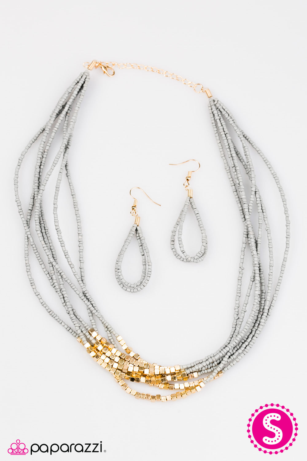 Paparazzi ♥ Crash The Party - Silver ♥ Necklace