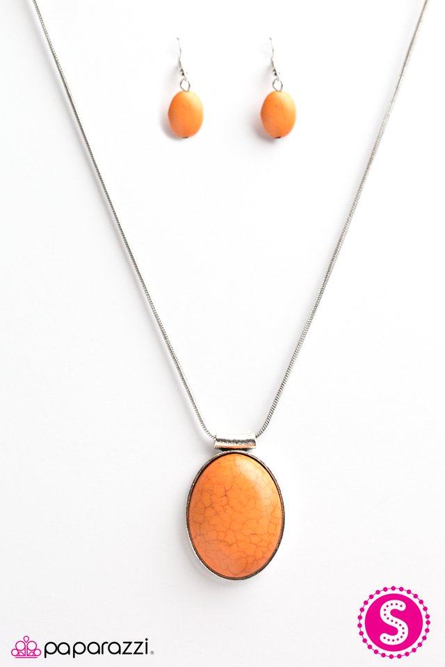 Paparazzi ♥ Lounging At The Lagoon - Orange ♥ Necklace