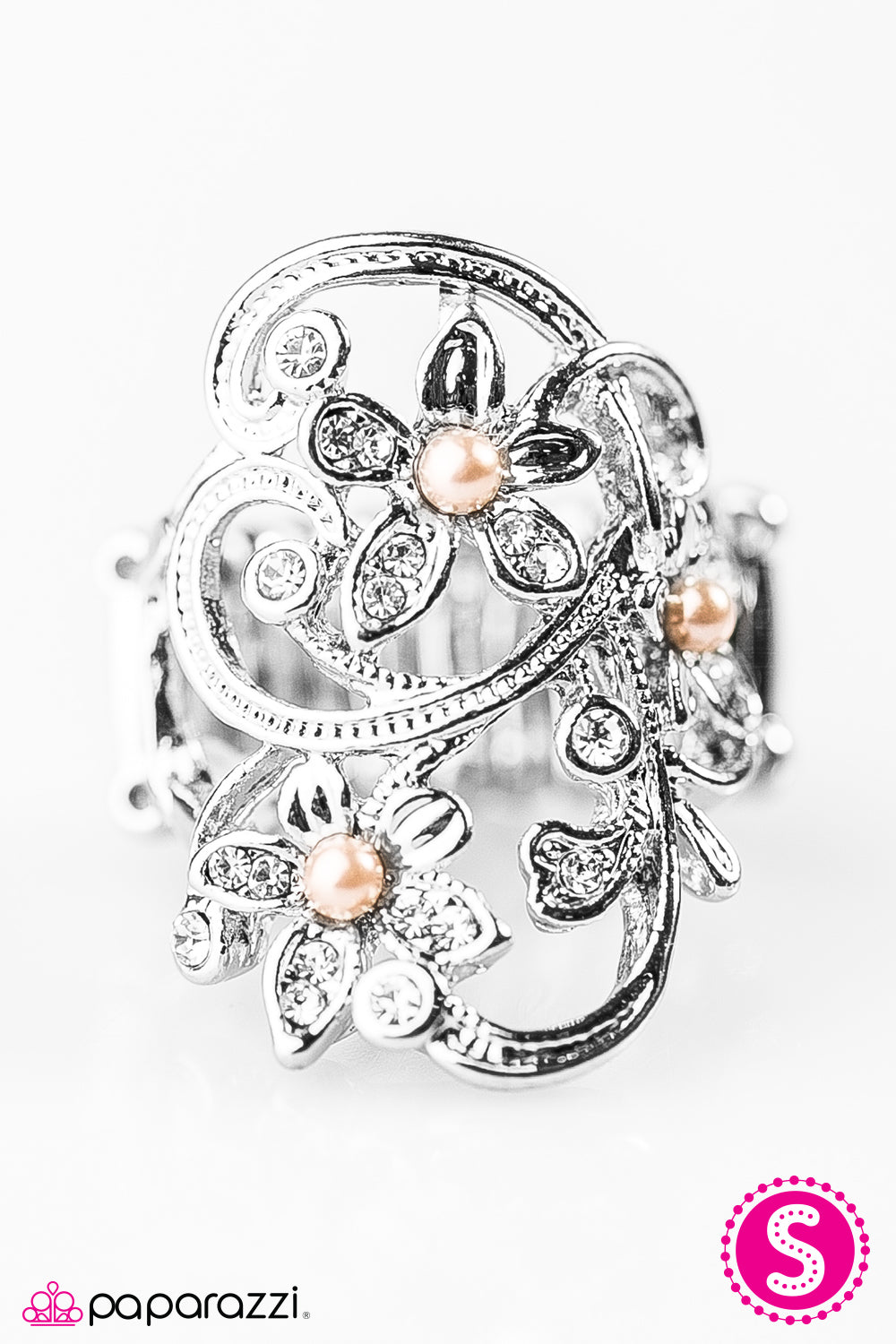 Paparazzi ♥ Walking In Wonderland - Brown ♥ Ring