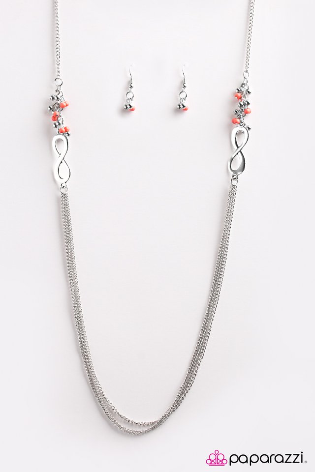 Paparazzi ♥ Endlessly Entwined - Orange ♥ Necklace